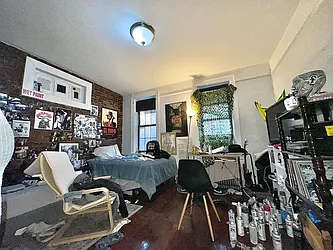 Rented by Doorway NYC, LLC