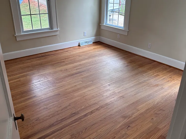 435 Pickens Ct — Photo 6