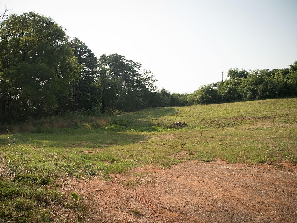 2nd image of 12 Leroux Subdivision