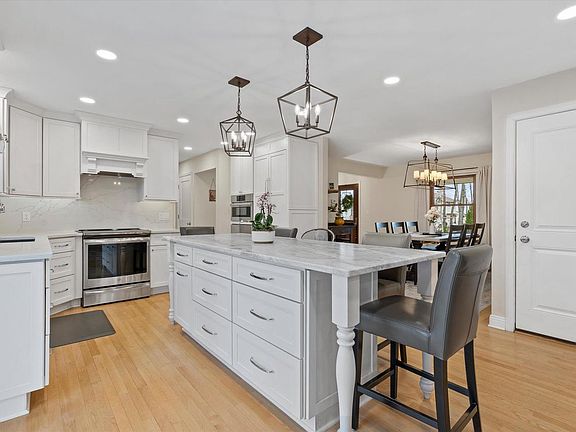 5th image of 3675 South Poplar ROAD