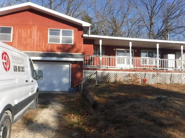 3929 Lakeshore Dr, New Haven, MO 63068