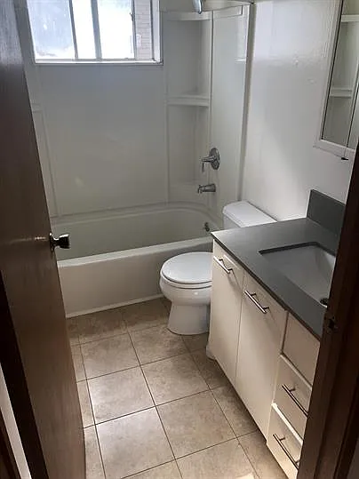 1822 Francisco St #6 — Photo 3