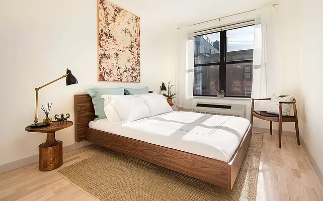 Rented by Domain Companies | media 10