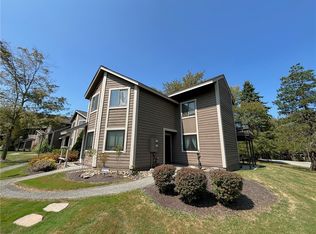 1160 Kepple Ln, Hidden Valley, PA 15502