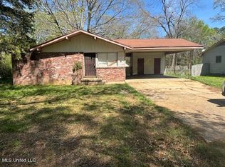 5542 Queen Elizabeth Ln, Jackson, MS 39209