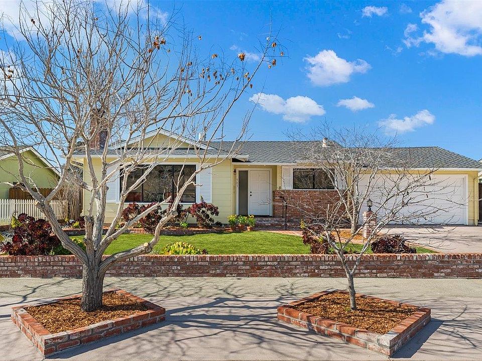 127 Roger Dr Santa Cruz CA 95060 Zillow