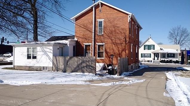 2nd image of 871 10th St
