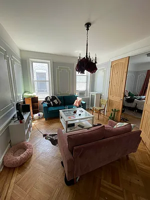 Rented by Voro New York | media 4