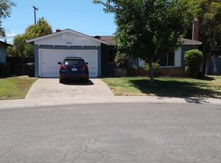 6204 43rd St, Sacramento, CA 95824