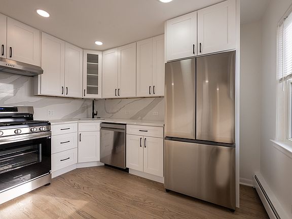 4th image of 7335 W Fullerton Ave APT 1SE