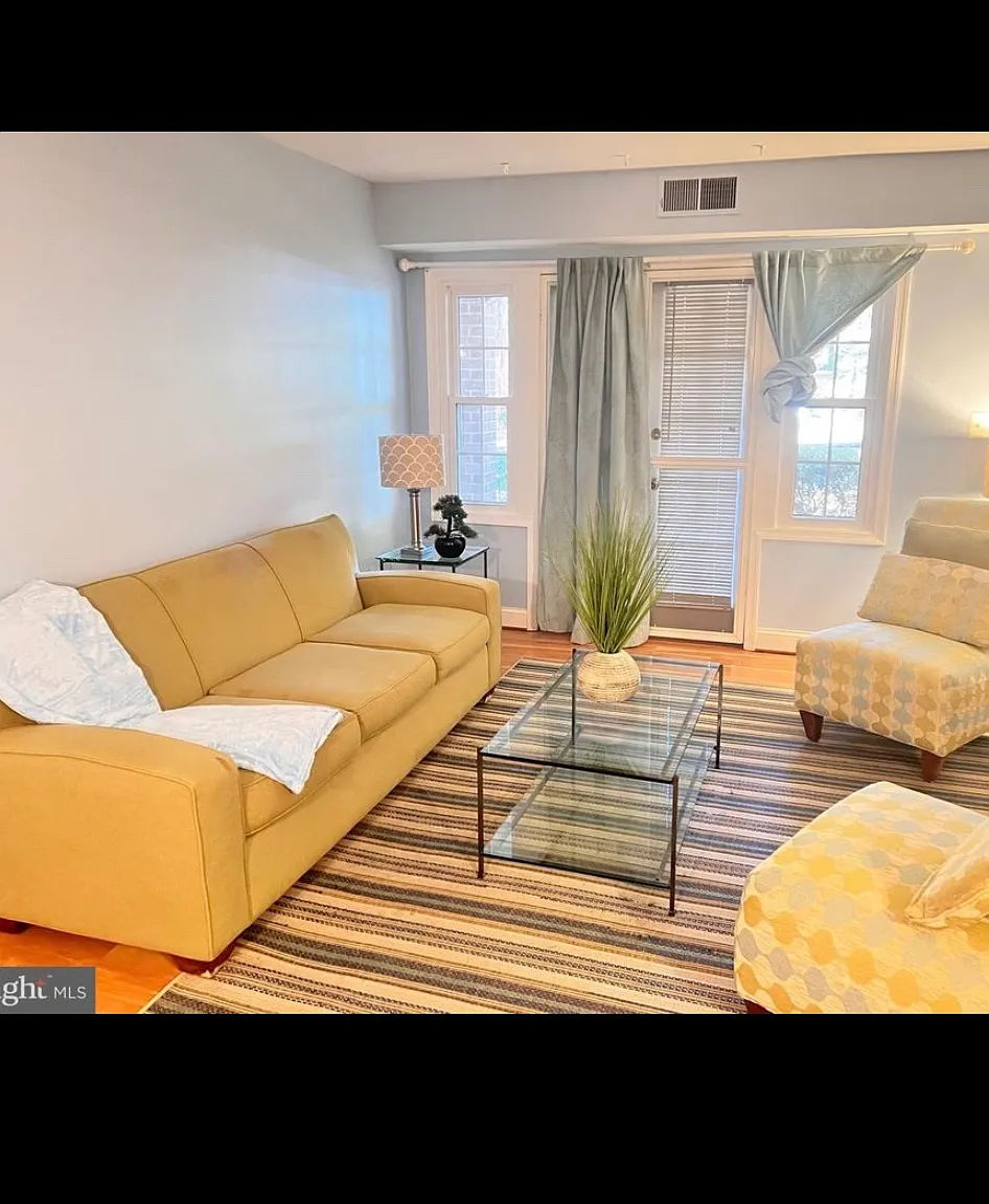 5909 Prince James Dr — Photo 2