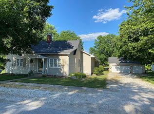 209 N Sullivan St, Industry, IL 61440