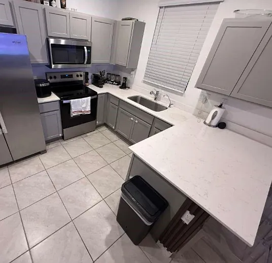 4 bed, 1580 sqft, $3,000 — Photo 4