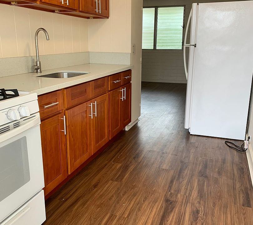 1st image of 1715 Young St #3