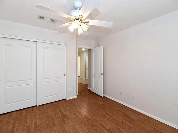 4th image of 10757 W Beaubien Dr