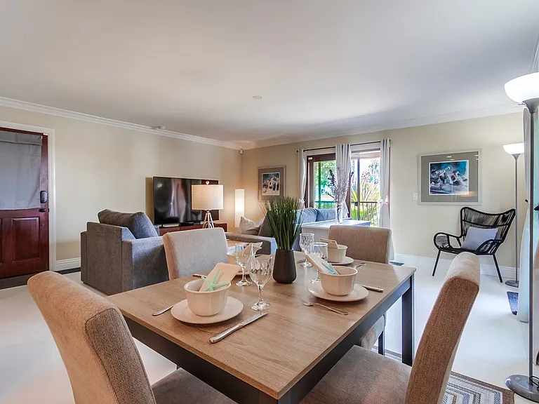 525 Marine St #1 — Photo 1