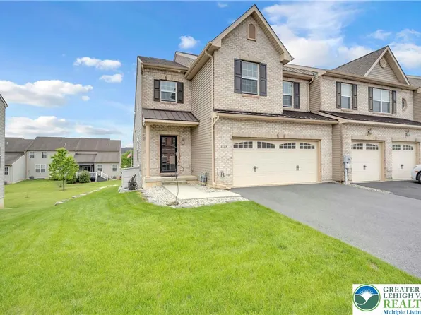 4487 Cottonwood Dr, Nazareth, PA 18064