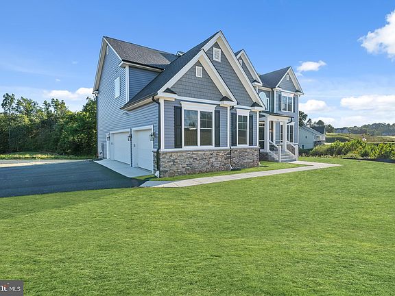 5th image of 5905 Grasmere Ct