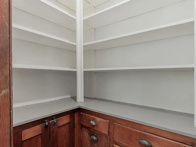 2025 F St #1 — Photo 5