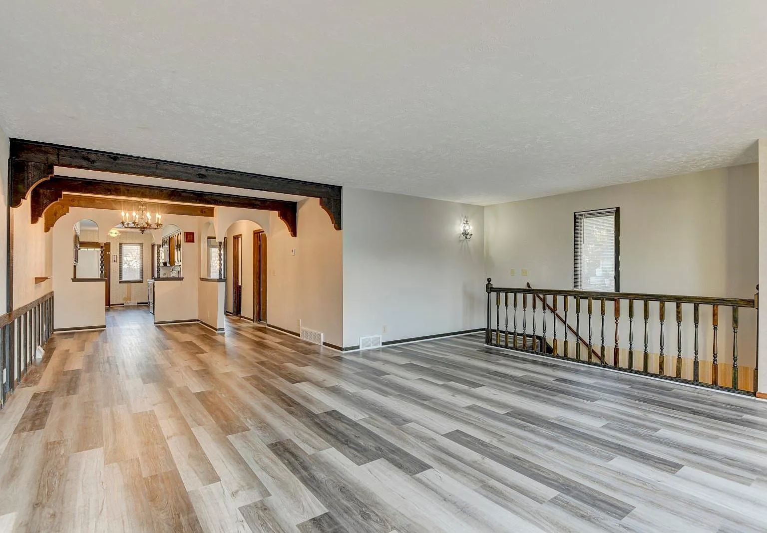2 bed, 1.5 bath, 1300 sqft, $1,300 — Photo 1