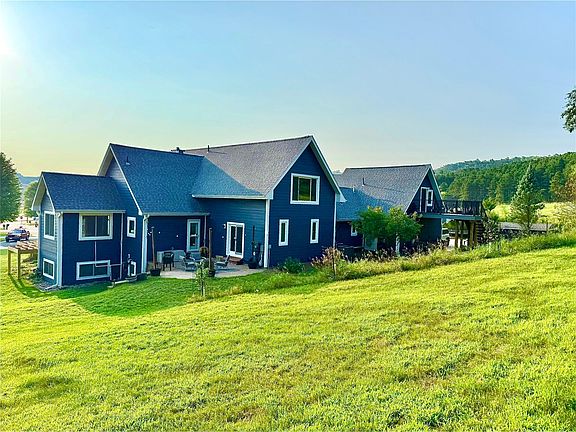 2nd image of 720 Trisdahl Ct