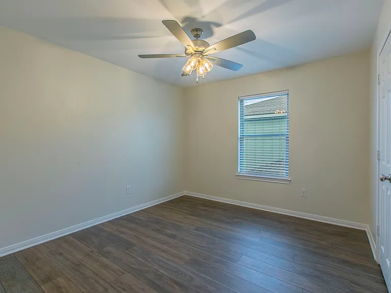 104 Patriot Cir #104 — Photo 14