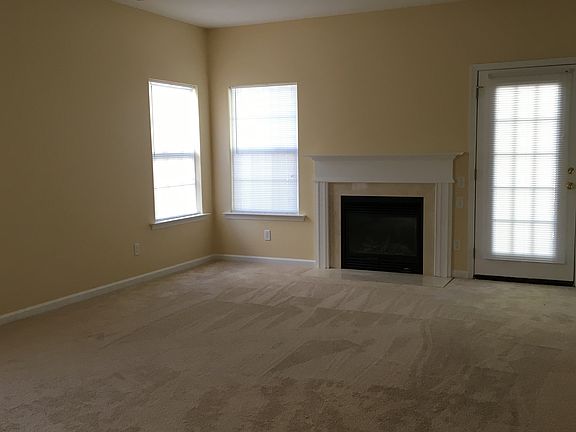 3rd image of 307 Bexley Park Way