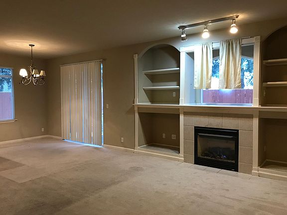 2nd image of 1409 NE 166th Ct #14