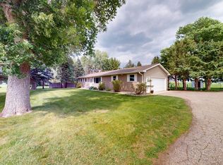 19142 570th Ave, Wells, MN 56097