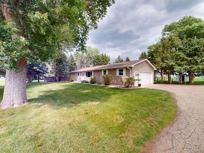 19142 570th Ave, Wells, MN, 56097
