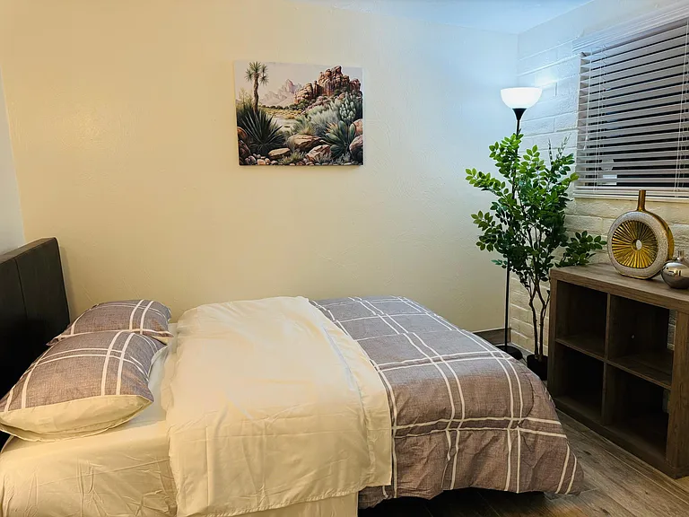 3015 N Wilson Ave — Photo 11