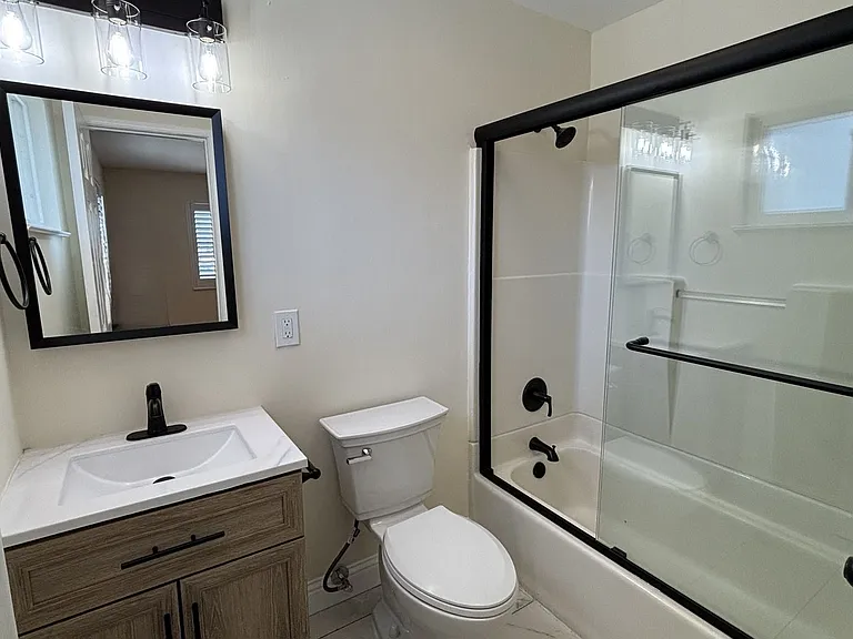 8096 Juniper Ave — Photo 20