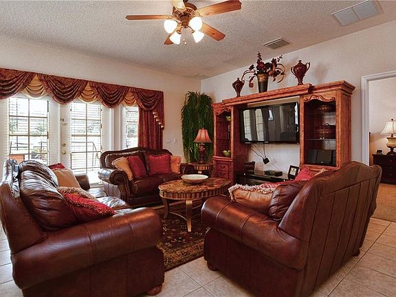 5th image of 8010 Acadia Estates Ct