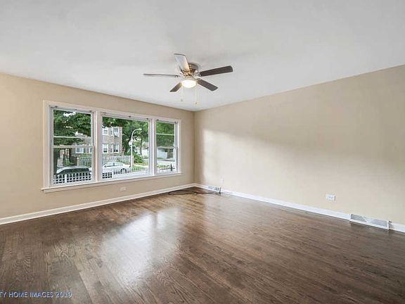 5th image of 1357 N Lawndale Ave