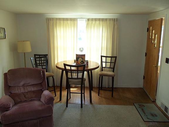 5th image of 603 Highland Ave