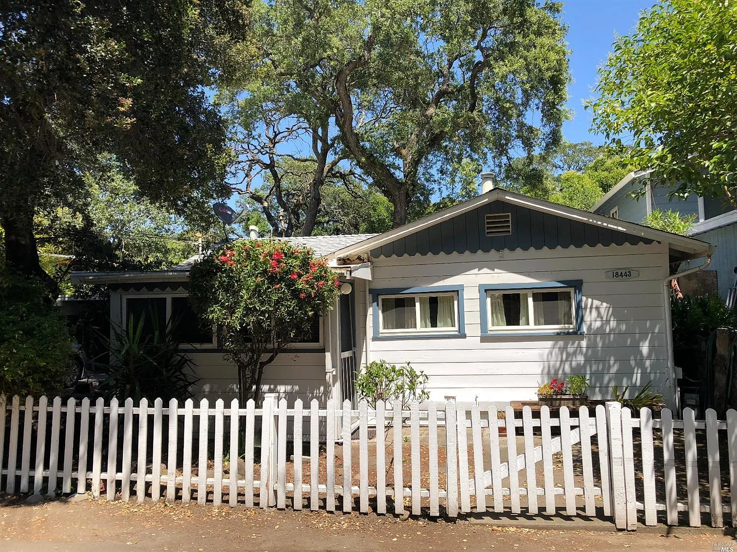 18443 1st Avenue photo 1