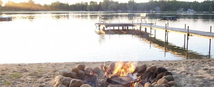 1st image of 1330 W Green Lake Dr