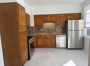 106 Daniel Ave FLOOR 2, Rutherford, NJ 07070