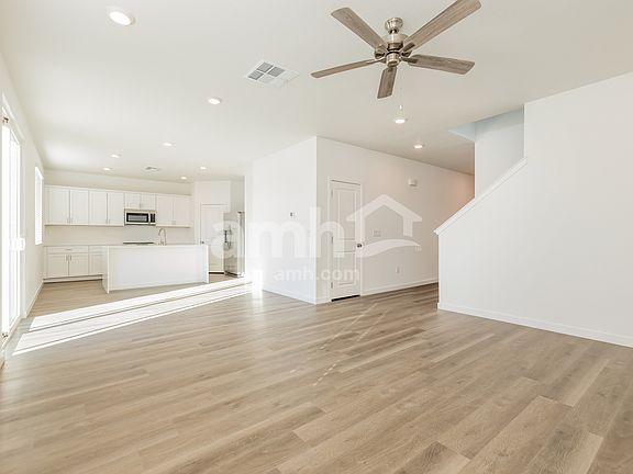 5th image of 2481 Dolly Ave