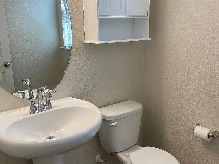 3636 Landmark Cir — Photo 11