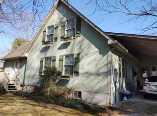 200 Lake St, Harriman, TN 37748