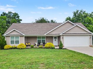 919 Martingale Dr, Greeneville, TN 37743
