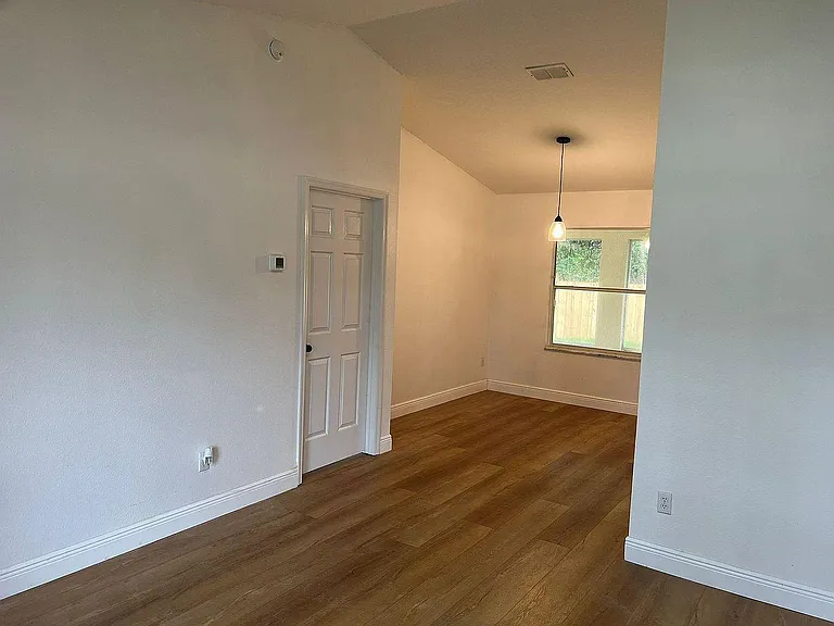 1606 Beulah Rd — Photo 8
