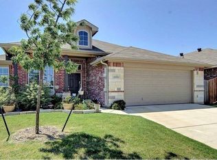 2324 Wakecrest Dr, Fort Worth, TX 76108