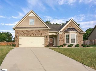 18 Glades End Ln, Simpsonville, SC 29680