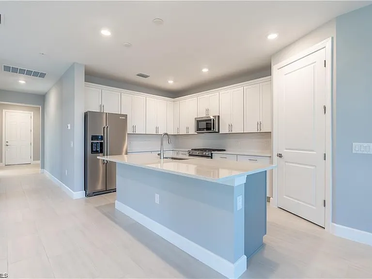 20207 Napa Loop — Photo 12