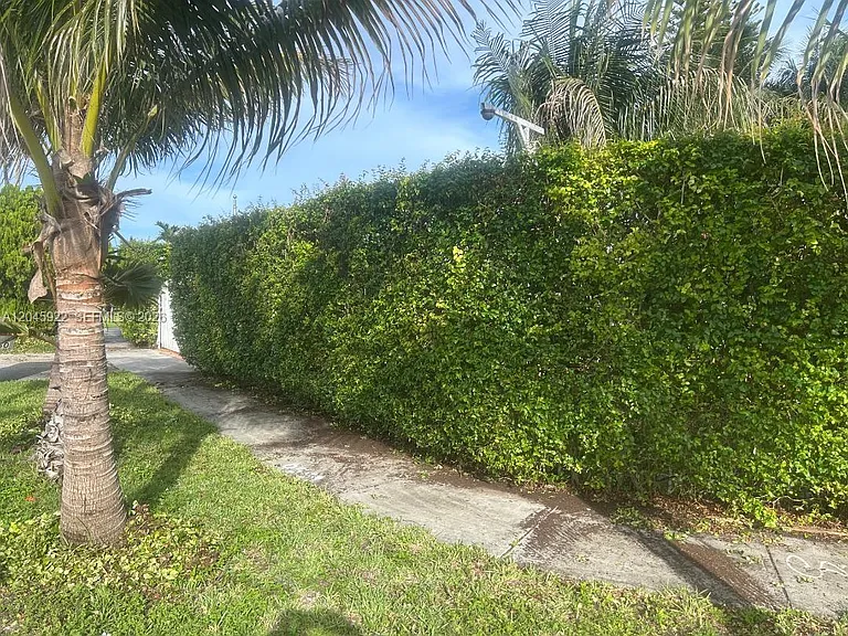 13650 SW 283rd Ter — Photo 42