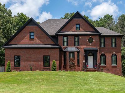 2032 Forest Meadows Cir, Birmingham, AL, 35242