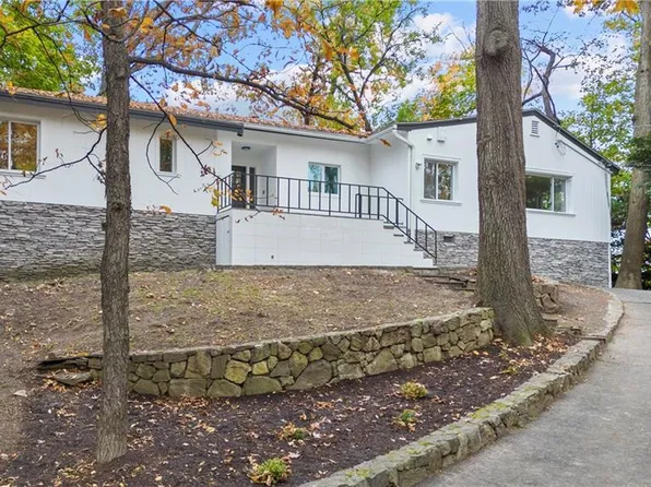 9 Dock Road, Norwalk, CT 06854