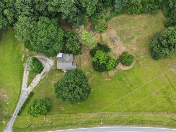 2315 Bethsaida Rd, South Fulton, GA 30296